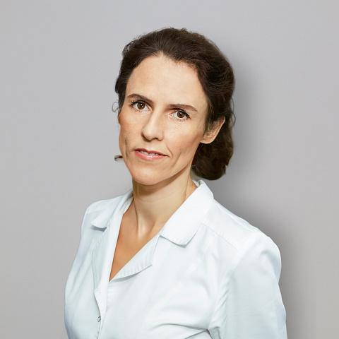 Куракулова Лариса Ивановна