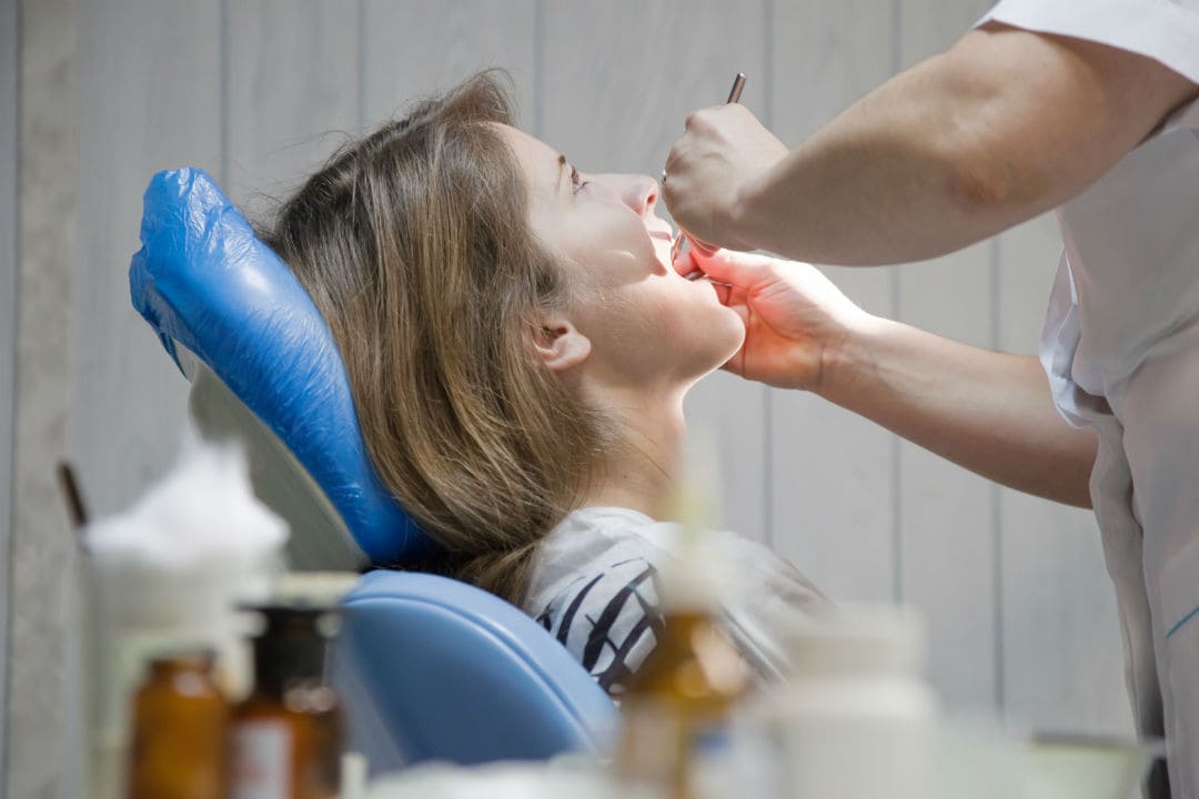 Чистка каналов зуба: методика проведения и показания