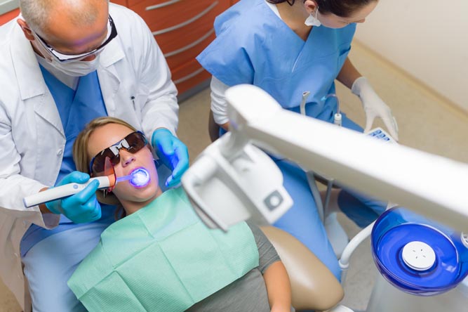 Лечение зубов лазером – отличный выбор!