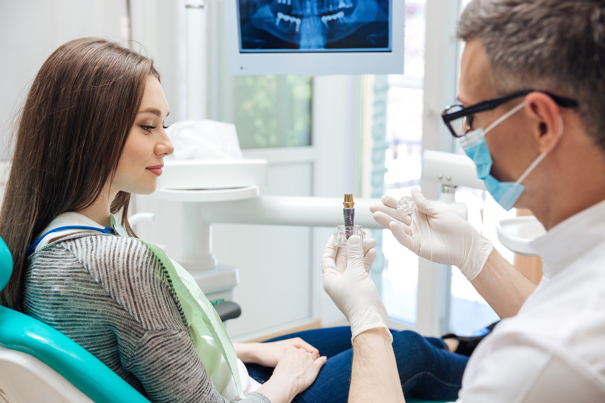 Рекомендации стоматолога после удаления зуба и советы по имплантации