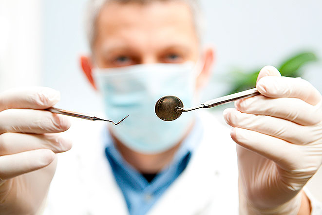 История возникновения профессии стоматолог