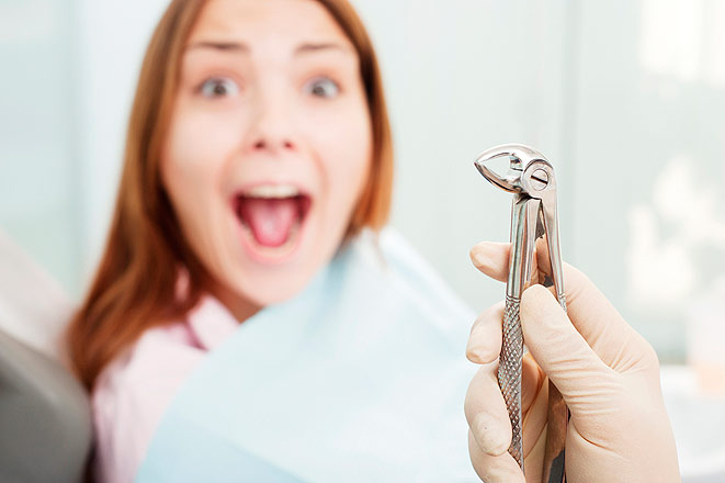 Больно ли удалять зуб? На вопрос отвечают профессионалы