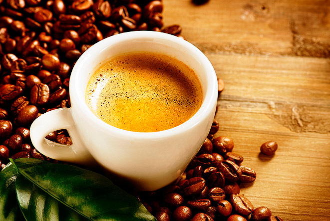 Ученые рекомендуют черный кофе для профилактики кариеса