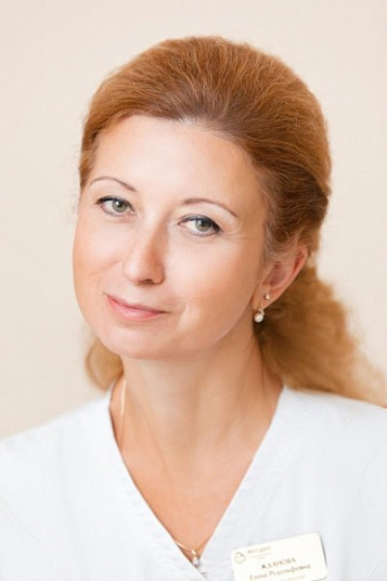 Жданова Елена Рудольфовна
